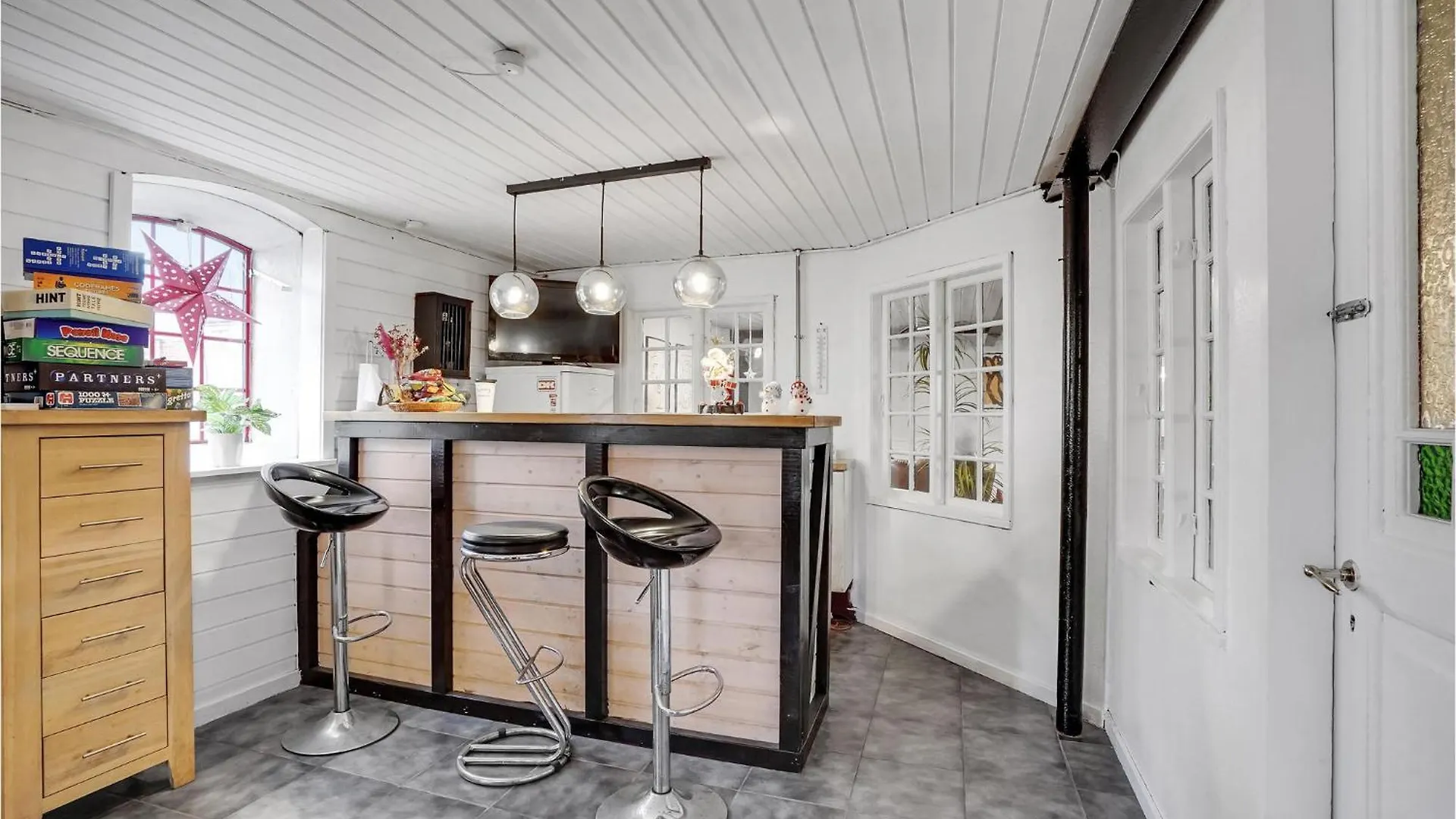 Nice Apartment In Esbjerg V With Wifi